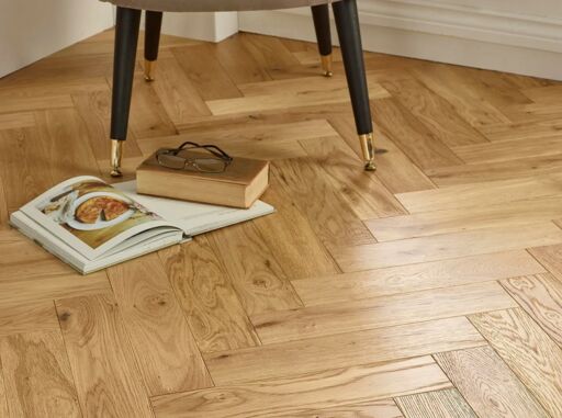 Evolve Mayfair, Engineered Oak Flooring, Herringbone, Natural Brushed & Lacquered, 90x15x400 mm.